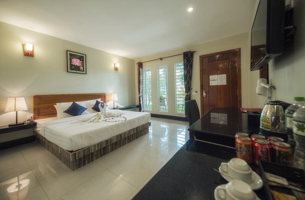 Twin Palms Resort Sihanoukville Extérieur photo