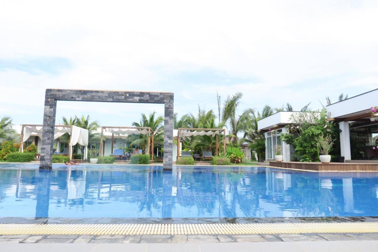 Twin Palms Resort Sihanoukville Extérieur photo